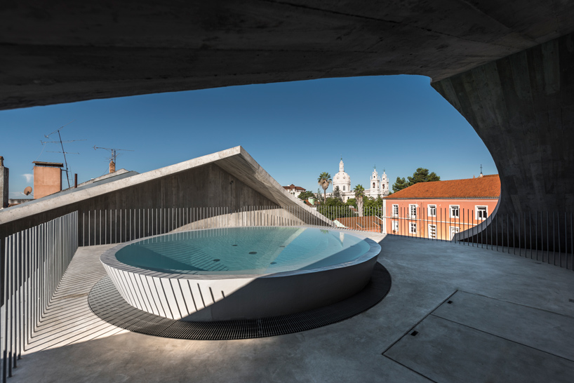 aires mateus estrela