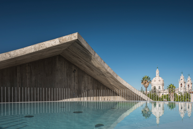 aires mateus estrela