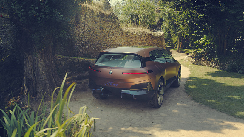 electric BMW vision iNEXT's shy tech turns interior into one touchscreen - 4