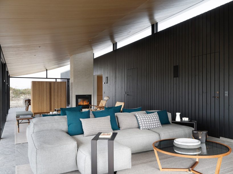 knud holscher builds residence in the danish island of fanø with interiors by staffan tollgård - 4