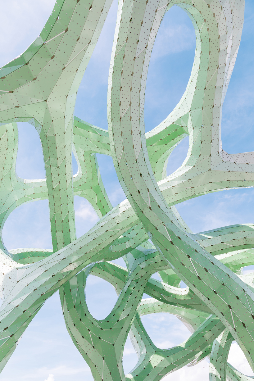 marc fornes theverymany form wander