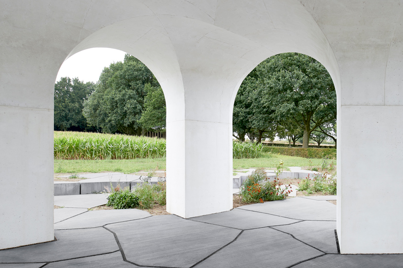 six vaults pavilion gijs van vaerenbergh