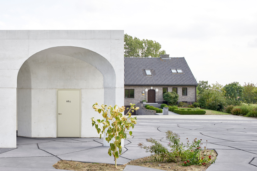 six vaults pavilion gijs van vaerenbergh