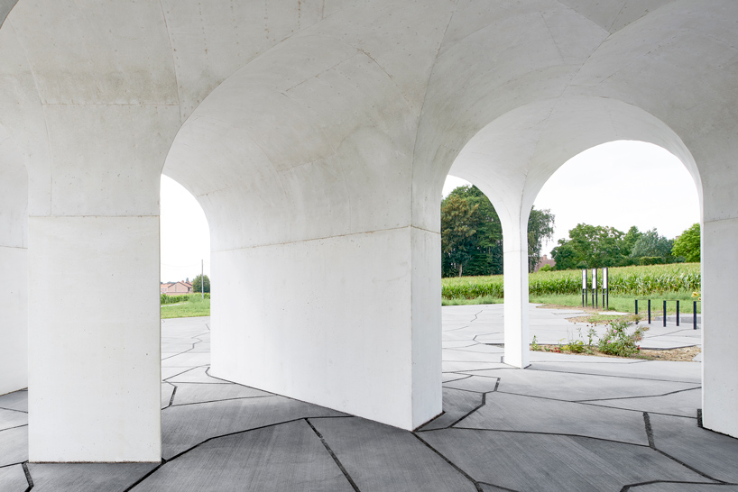 six vaults pavilion gijs van vaerenbergh