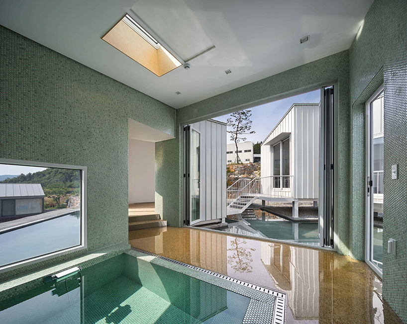 younghan chung floating cubes