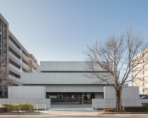 life style koubou completes a windowless concrete house with sunny courtyard interiors