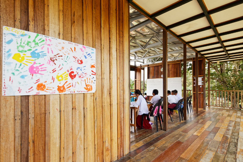 billionbricks etania green school