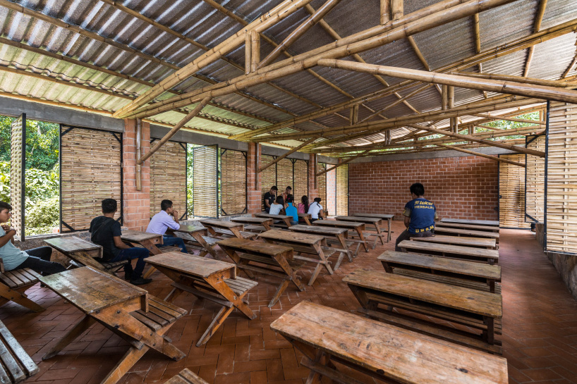 comunal taller productive rural school