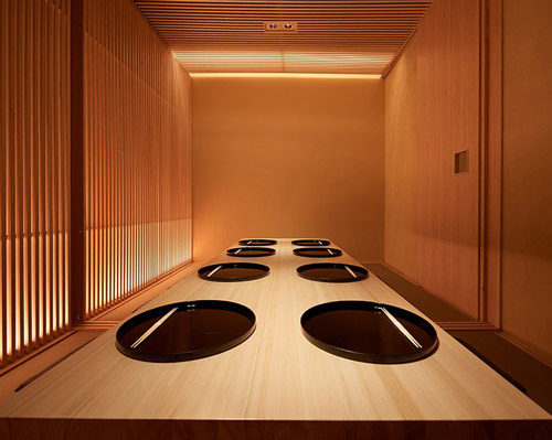 yoshimasa tsutsumi's restaurants in chengdu draw from traditional japanese typologies