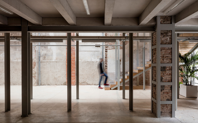 harquitectes lleialtat santsenca civic center