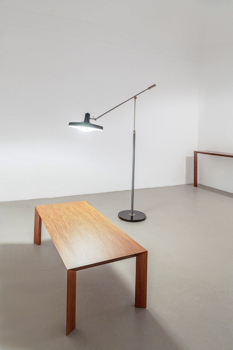 luca cipelletti erases weight, structure and volume in XYZ collection designboom