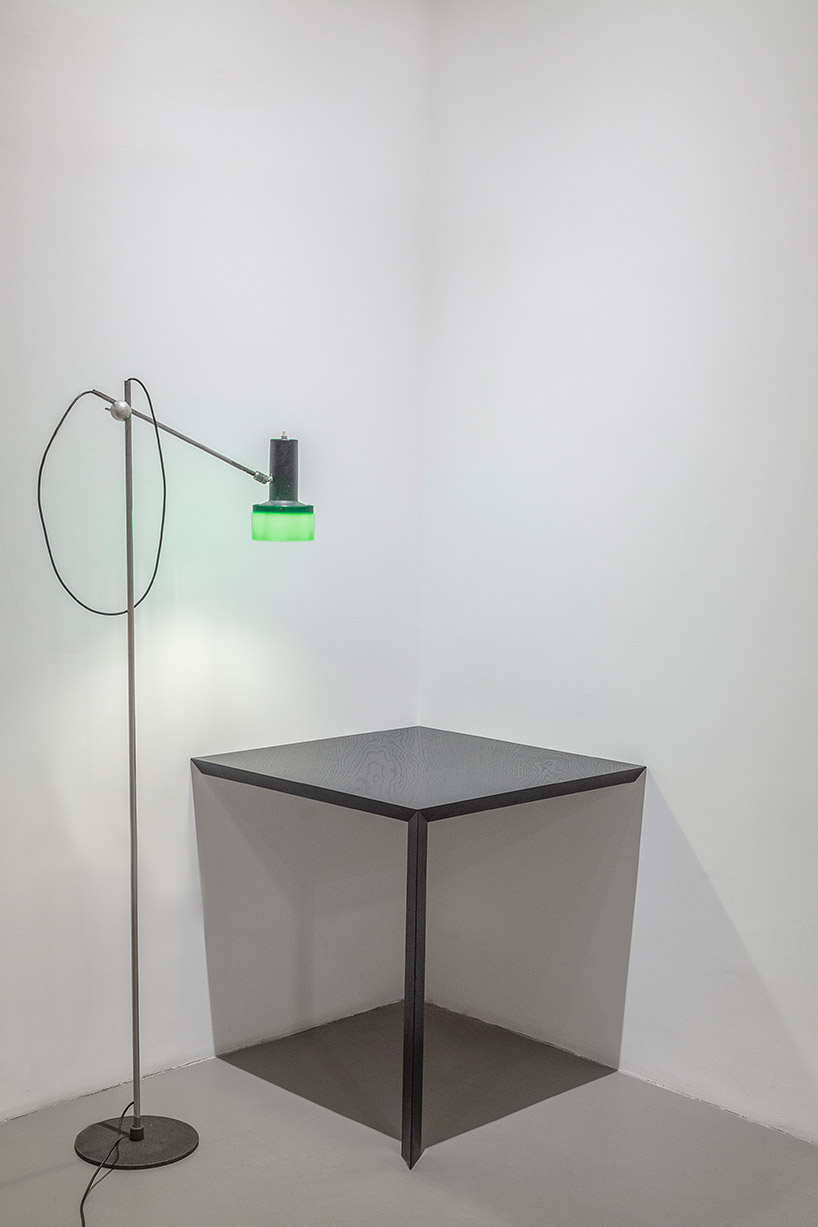 luca cipelletti erases weight, structure and volume in XYZ collection designboom