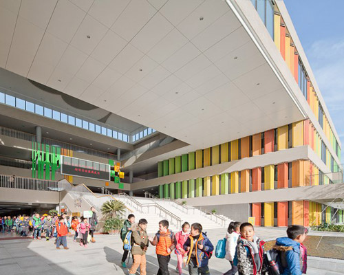 atelier Z + and D-plus studio encourage children to socialize in suzhou primary school