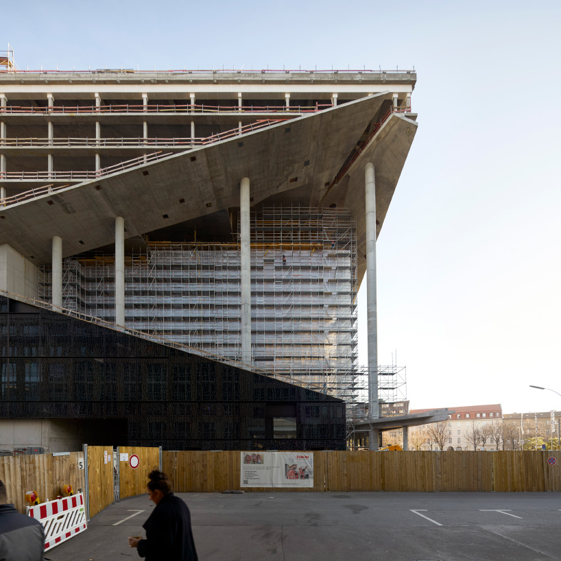 oma axel springer campus nils koenning