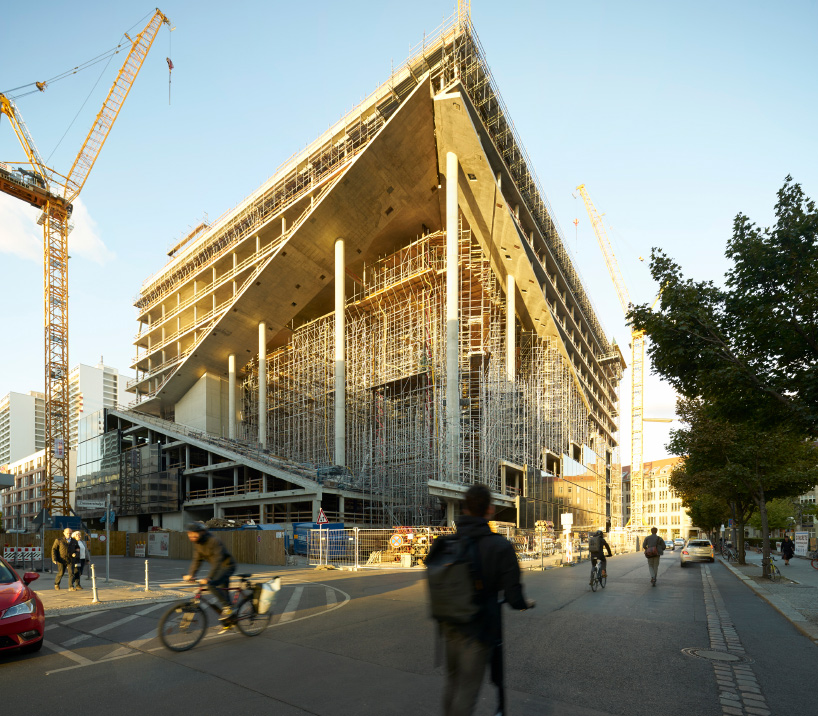 oma axel springer campus nils koenning