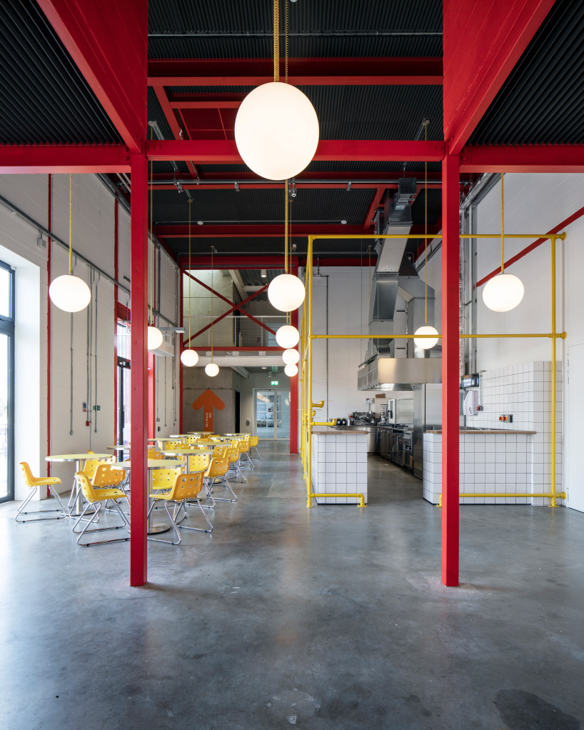 6a architects extends MK gallery with corrugated stainless steel box - 4