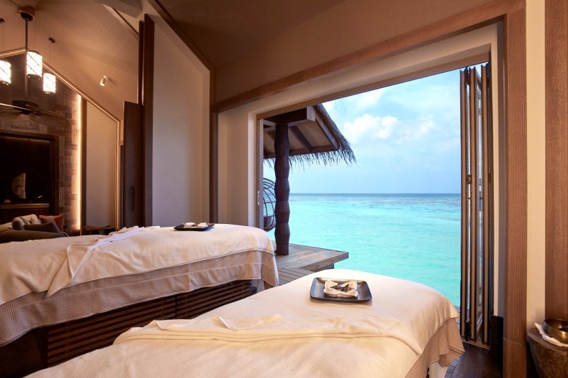 autoban joali resort maldives