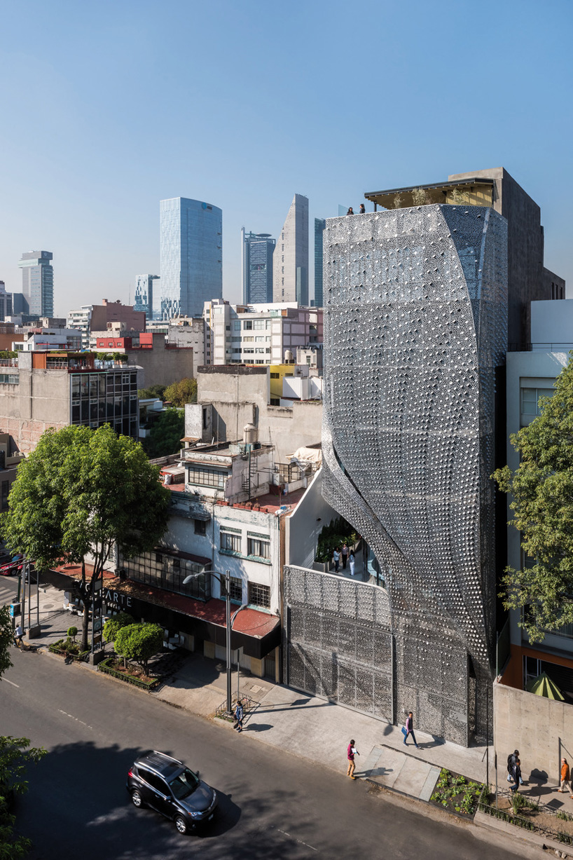 belzberg architects clads mexican office building in perforated carbon-steel façade