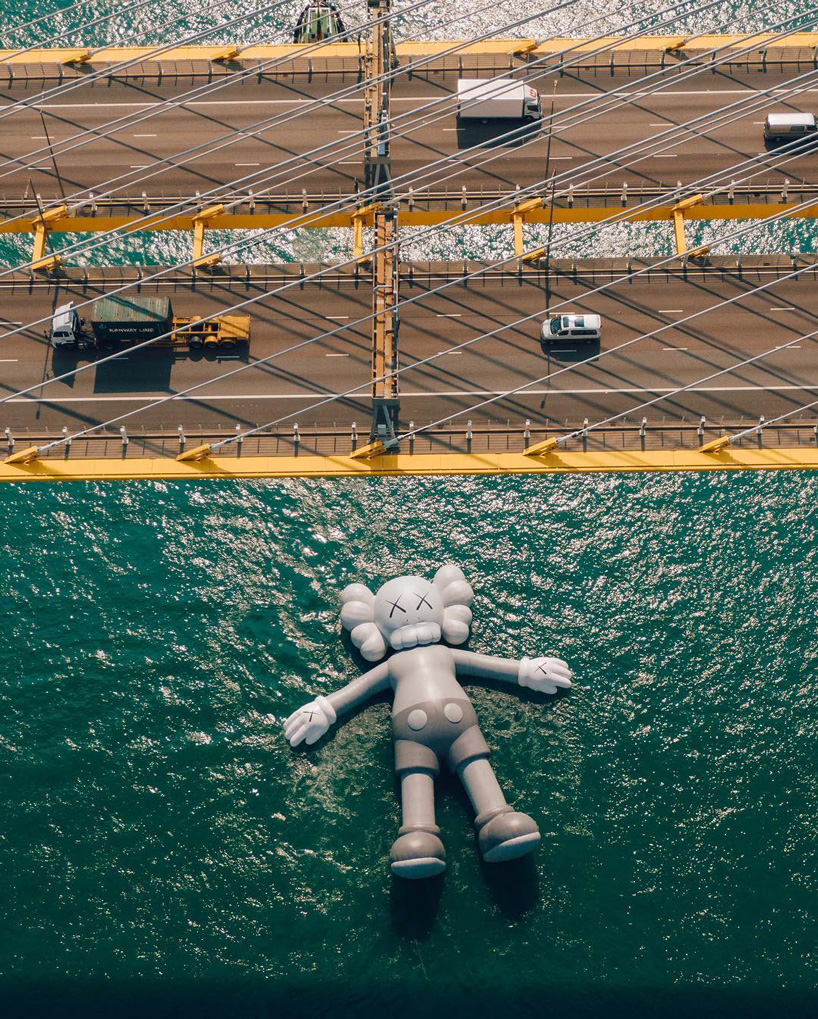 giant KAWS sculpture floating in hong kong harbor will float no more