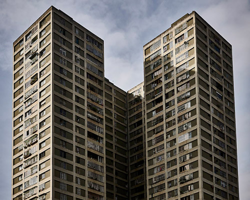 manuel alvarez diestro captures the sombre tower blocks of caracas
