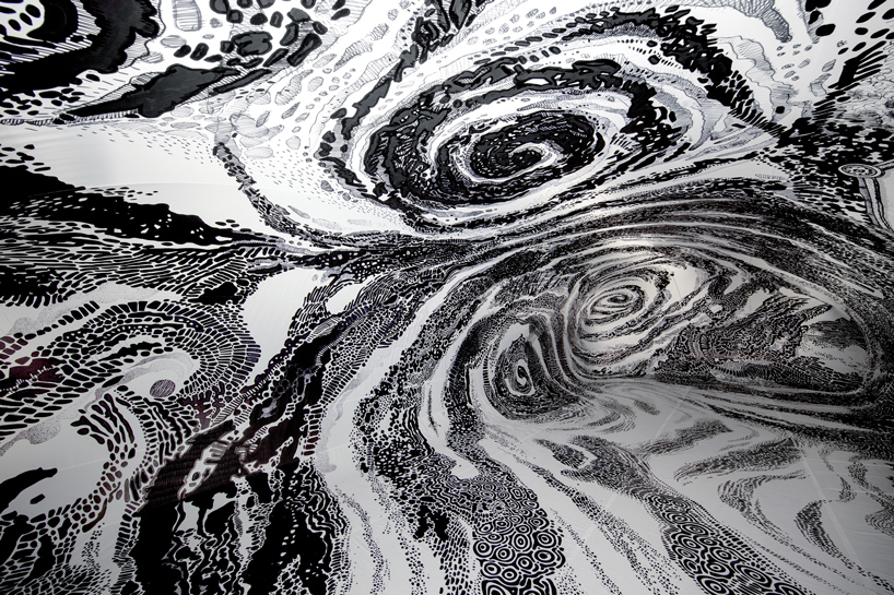 oscar oiwa black light