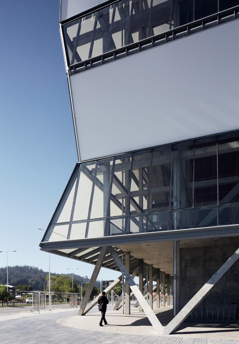 teatro biobio smiljan radic