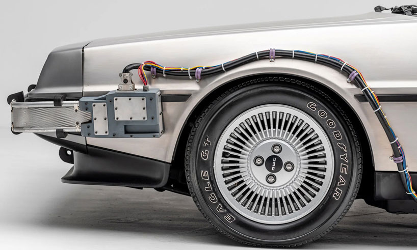'hollywood dream machines' exhibition traces a history of sci-fi and fantasy cars designboom