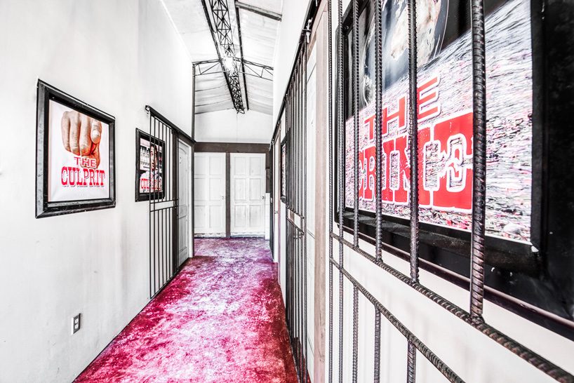 robert bezeau builds entire village out of plastic bottles in panama