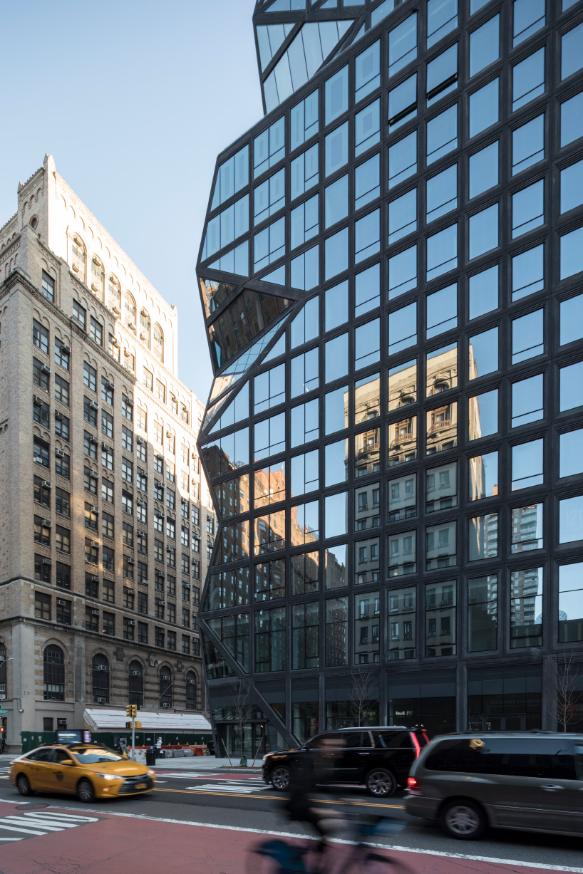 OMA 121 east 22nd