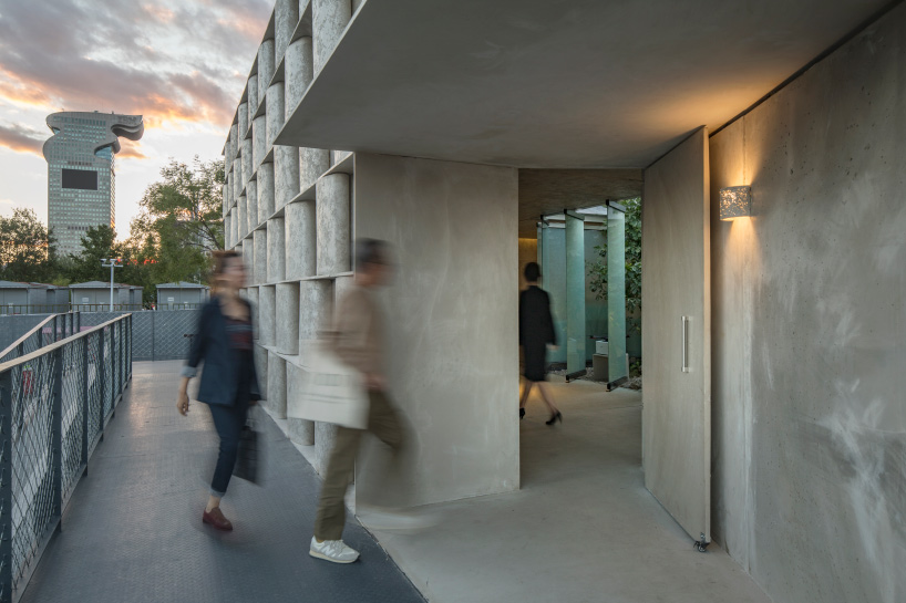 atelier fcjz concrete vessel