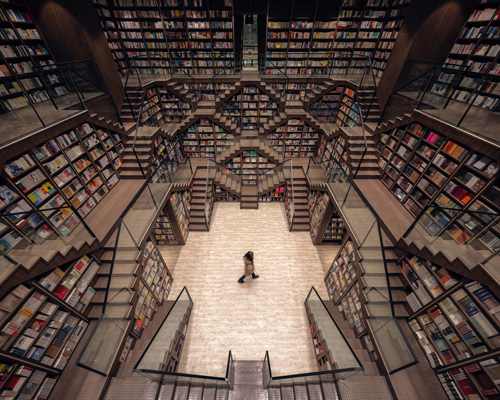 X+living completes chongqing zhongshuge bookstore in china with escher-like stairs
