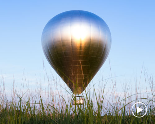 doug aitken sends mirror-surfaced hot air balloon across massachusetts