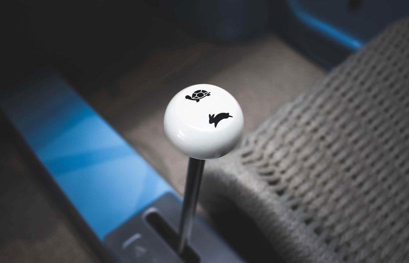 garage italia announces e-icon project turning vintage autos into electric cars designboom