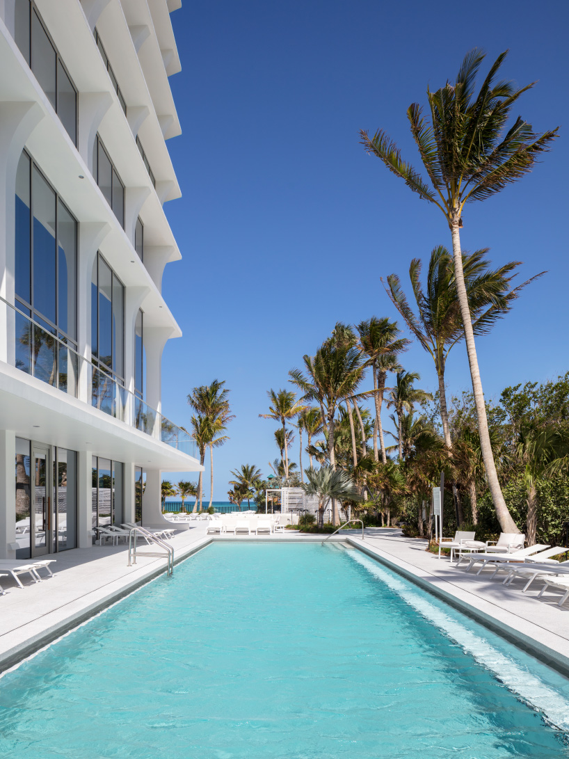 herzog de meuron jade signature