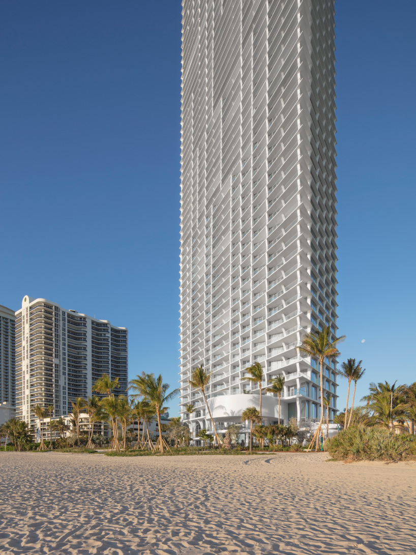 herzog de meuron jade signature