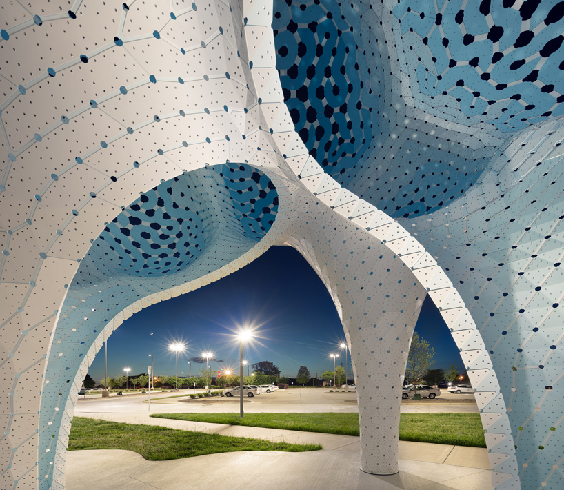 MARC FORNES THEVERYMANY pillars of dreams