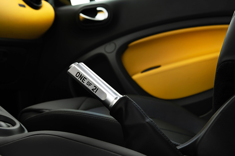 smart celebrates going 100% electric with konstantic grcic-designed collectors edition designboom