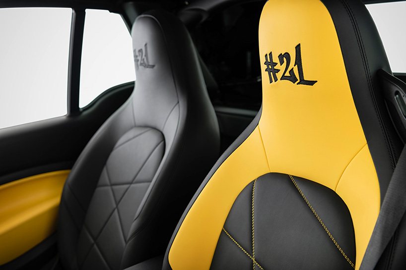 smart celebrates going 100% electric with konstantic grcic-designed collectors edition designboom