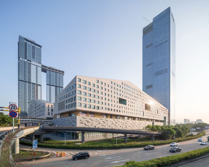 URBANUS SHUM YIP UpperHills LOFT