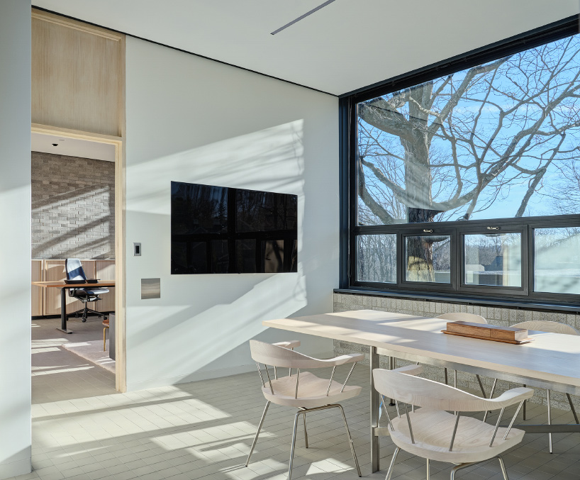 bassamfellows philip johnson