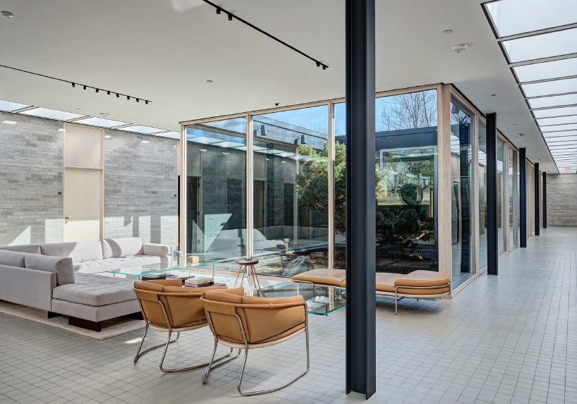 bassamfellows philip johnson