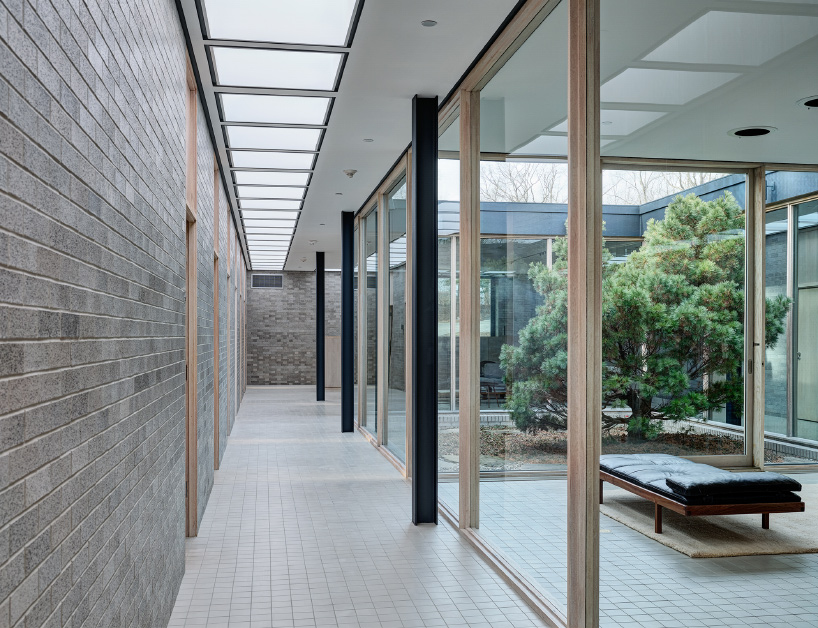 bassamfellows philip johnson