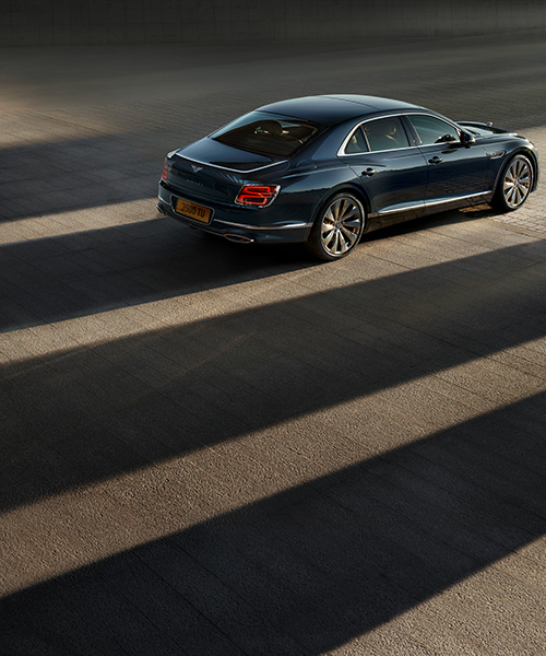 New Bentley Flying Spur Uniquely Blends Sportiness With