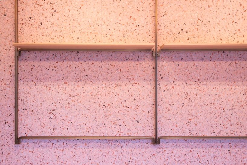 CASE-REAL renovates japanese shrine with gold and pink terrazzo tiles - 1