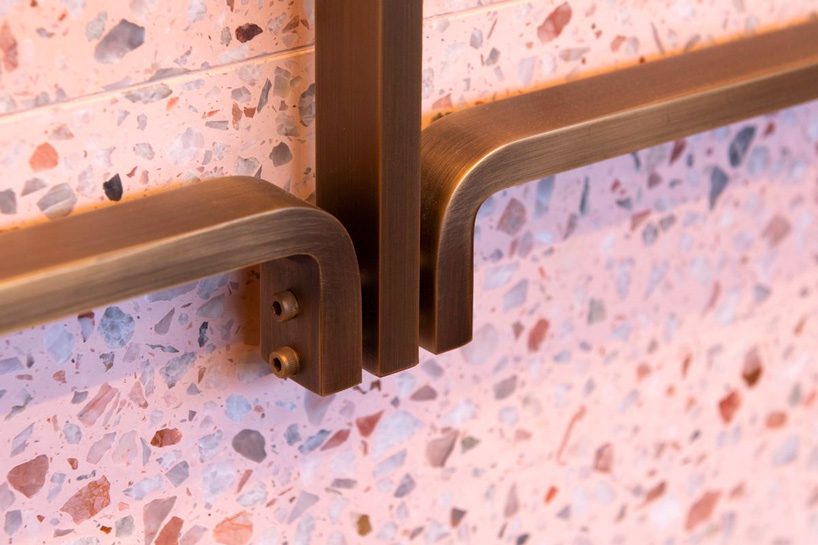 CASE-REAL renovates japanese shrine with gold and pink terrazzo tiles - 2