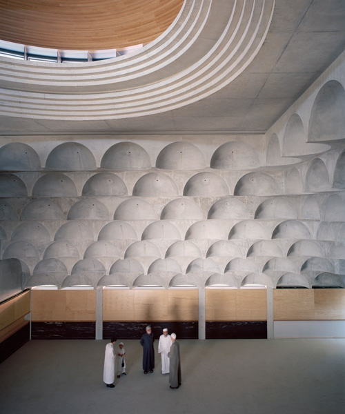 102 Quarter Spherical Concrete Domes Adorn Punchbowl Mosque