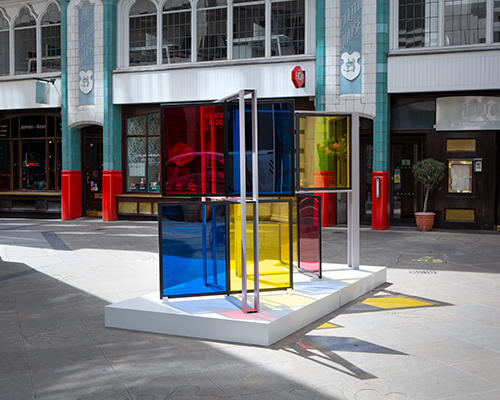 19 contemporary sculptures appear across the city center of london
