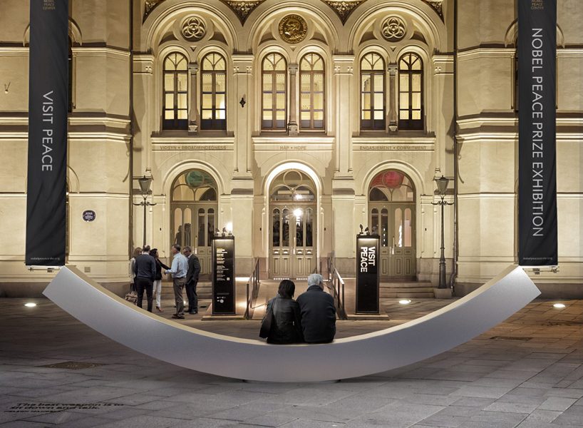 snøhetta designs the 'peace bench' as a symbol of diplomacy and dialogue at UN headquarters designboom