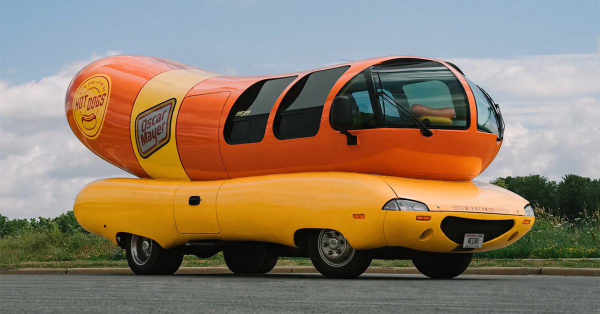 spend the night in an oscar mayer weinermobile available on airbnb