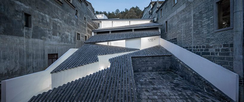 a zig-zagged entrance articulates STUDIO QI's annso hill hotel in china designboom